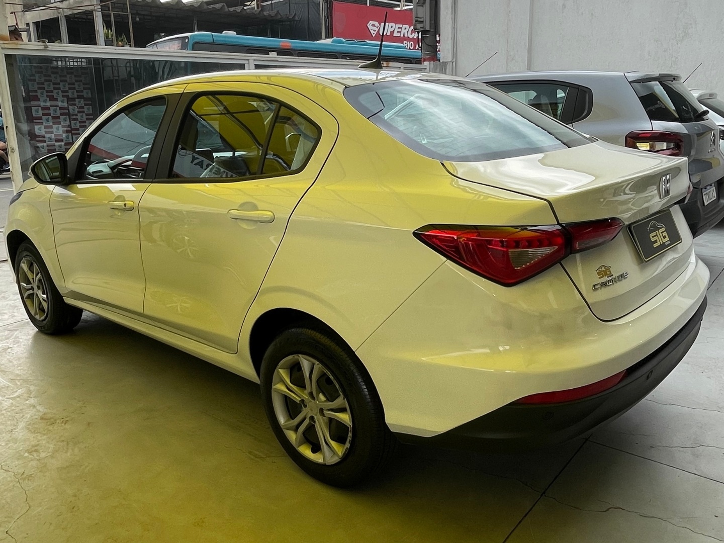 FIAT CRONOS 1.0 FIREFLY FLEX DRIVE MANUAL 2025 Branco - Miniatura 5 - SIG Multimarcas