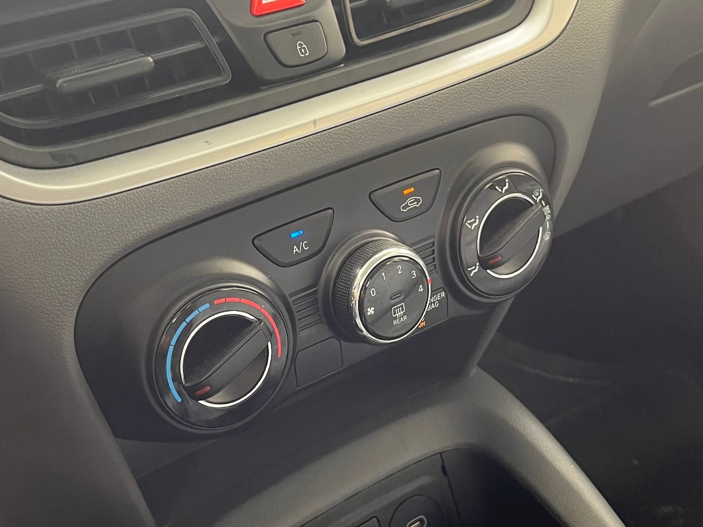 HYUNDAI HB20S 1.0 TGDI FLEX COMFORT PLUS AUTOMÁTICO 2024 Prata - Miniatura 7 - SIG Multimarcas