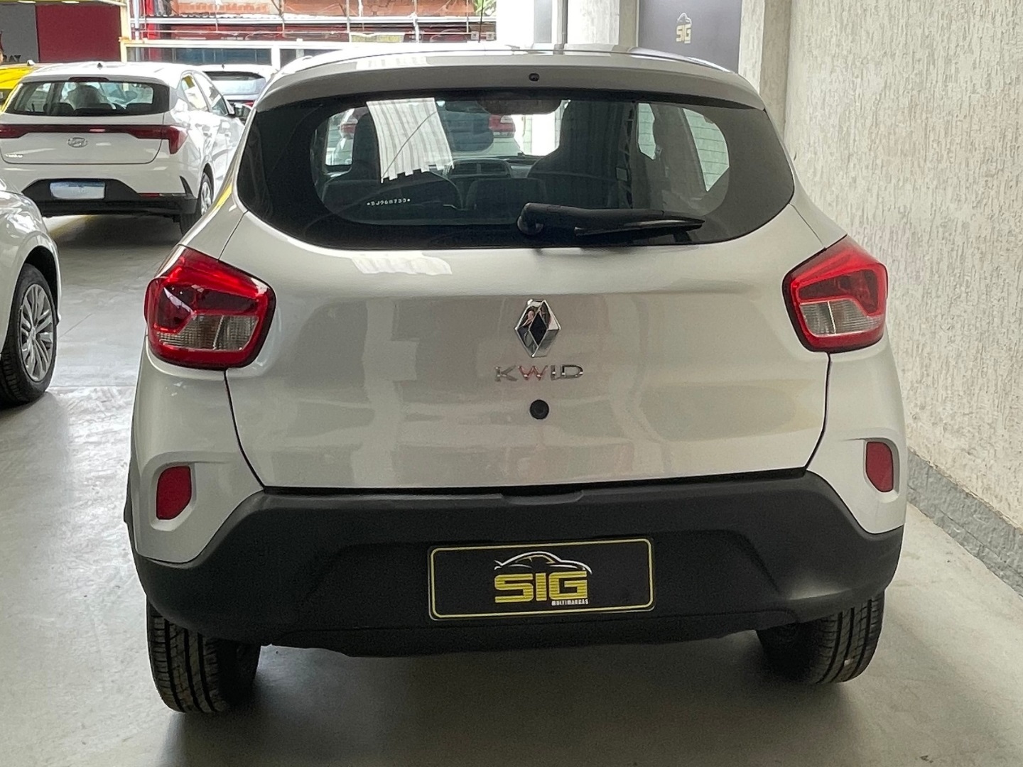RENAULT KWID 1.0 12V SCE FLEX ZEN MANUAL 2025 Prata - Miniatura 4 - SIG Multimarcas