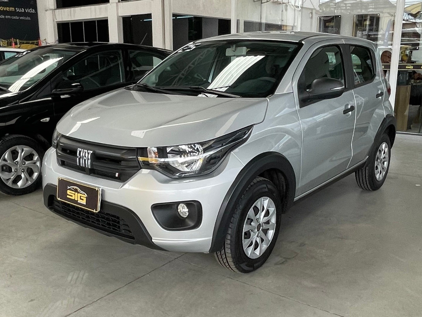 FIAT MOBI 1.0 FIREFLY FLEX LIKE. MANUAL 2025 Prata - Miniatura 3 - SIG Multimarcas