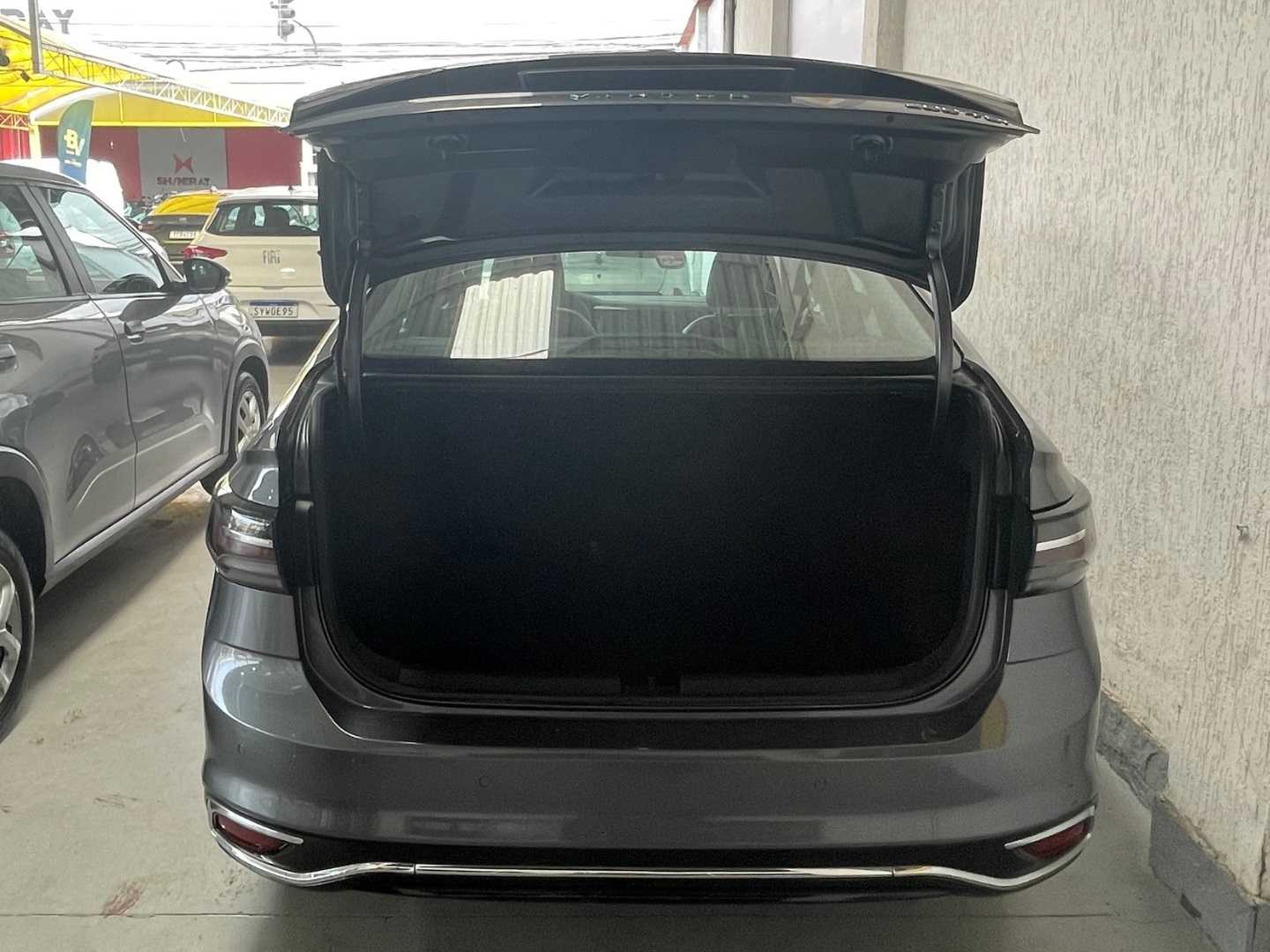 VOLKSWAGEN VIRTUS 1.0 12V 200 TSI COMFORTLINE FLEX AUTOMÁTICO 2025 Cinza - Miniatura 5 - SIG Multimarcas