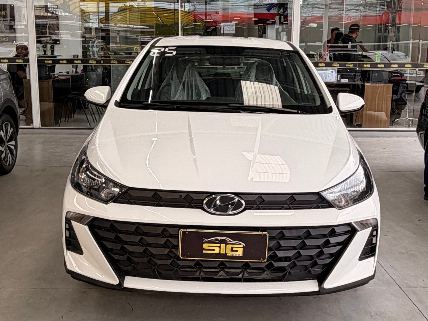 HYUNDAI HB20 1.0 12V FLEX SENSE PLUS MANUAL 2025 Branco seminovo à venda em Duque de Caxias - Frente - SIG Multimarcas