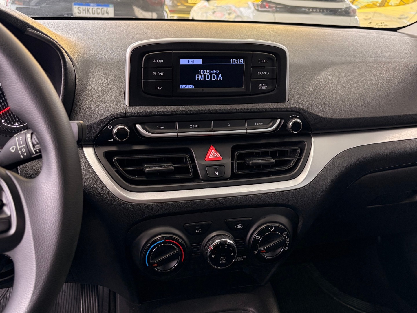 HYUNDAI HB20 1.0 12V FLEX SENSE PLUS MANUAL 2025 Branco seminovo à venda em Duque de Caxias - Miniatura Vista 8 - SIG Multimarcas