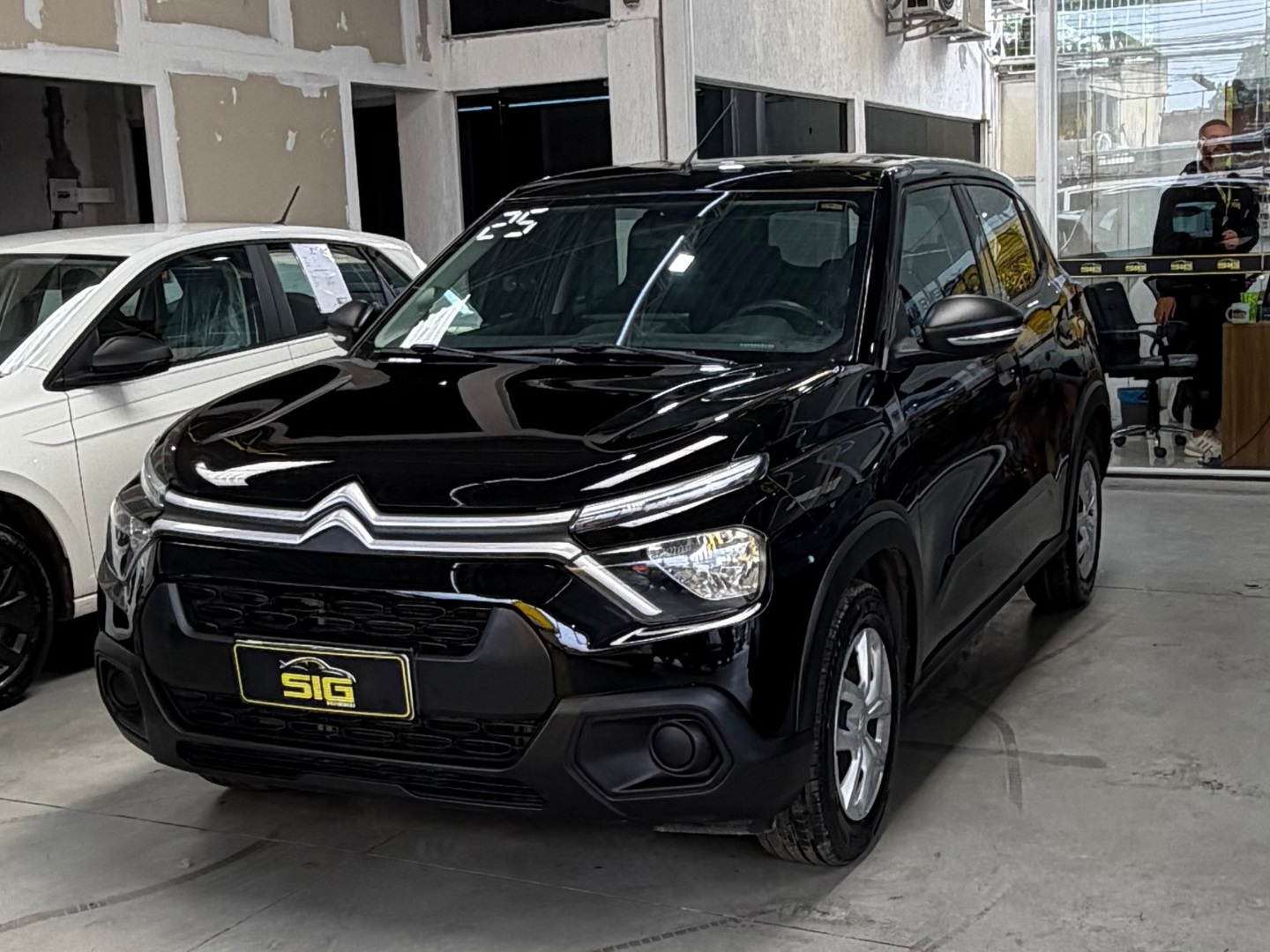 CITROEN C3 1.0 FIREFLY FLEX LIVE PACK MANUAL 2025 Preto seminovo à venda em Duque de Caxias - Miniatura Lateral - SIG Multimarcas