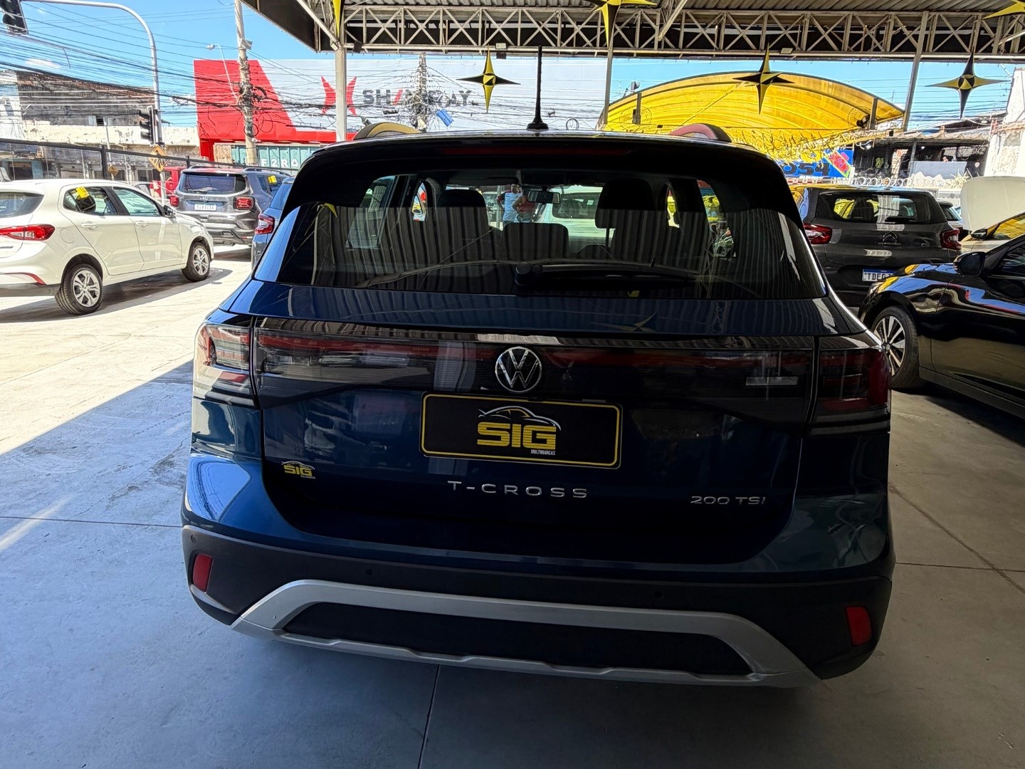 VOLKSWAGEN T-CROSS 1.0 200 TSI TOTAL FLEX AUTOMÁTICO 2025 Azul seminovo à venda em Duque de Caxias - Miniatura Interior - SIG Multimarcas
