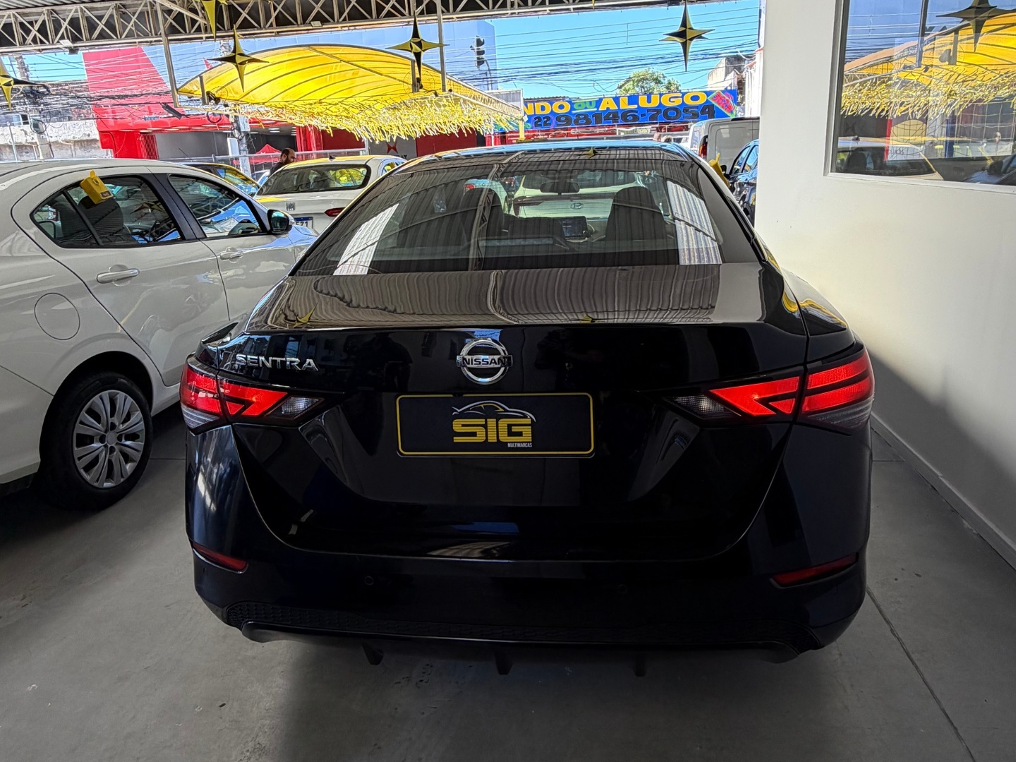 NISSAN SENTRA 2.0 16V GASOLINA ADVANCE XTRONIC 2023 Preto seminovo à venda em Duque de Caxias - Miniatura Interior - SIG Multimarcas