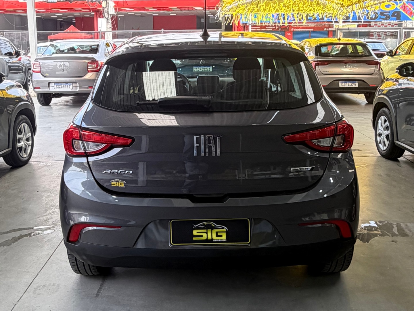 FIAT ARGO 1.0 FIREFLY FLEX DRIVE MANUAL 2025 Cinza seminovo à venda em Duque de Caxias - Miniatura Vista 6 - SIG Multimarcas