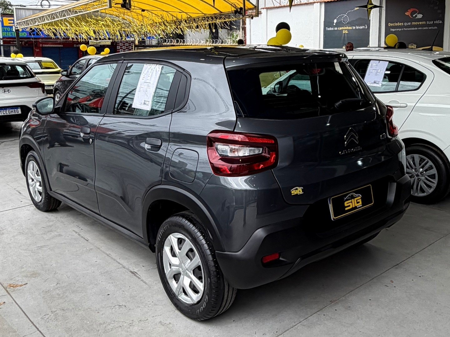 CITROEN C3 1.0 FIREFLY FLEX LIVE PACK MANUAL 2025 Cinza seminovo à venda em Duque de Caxias - Miniatura Vista 6 - SIG Multimarcas