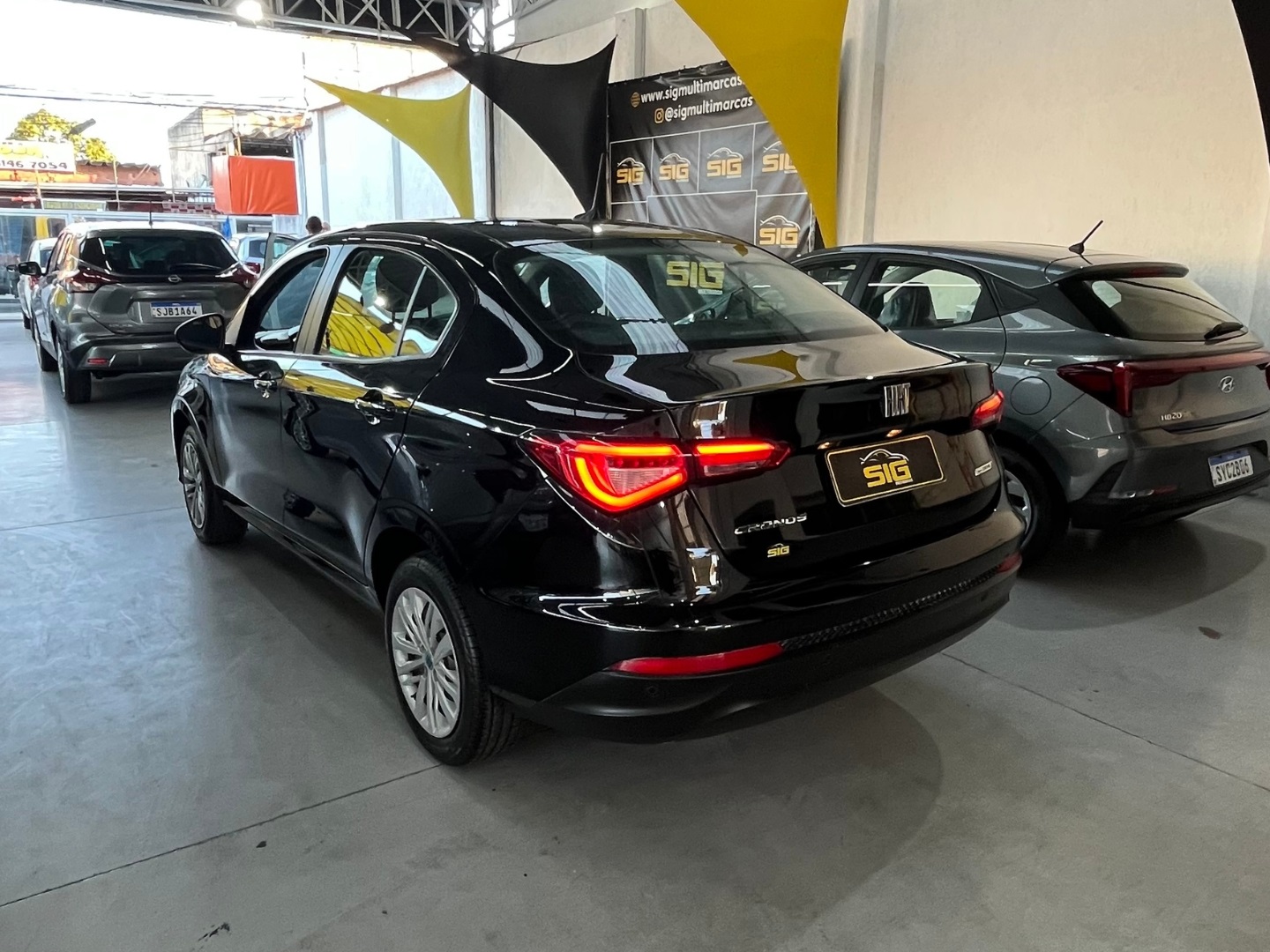 FIAT CRONOS 1.3 FIREFLY FLEX DRIVE MANUAL 2024 Preto seminovo à venda em Duque de Caxias - Miniatura Vista 6 - SIG Multimarcas