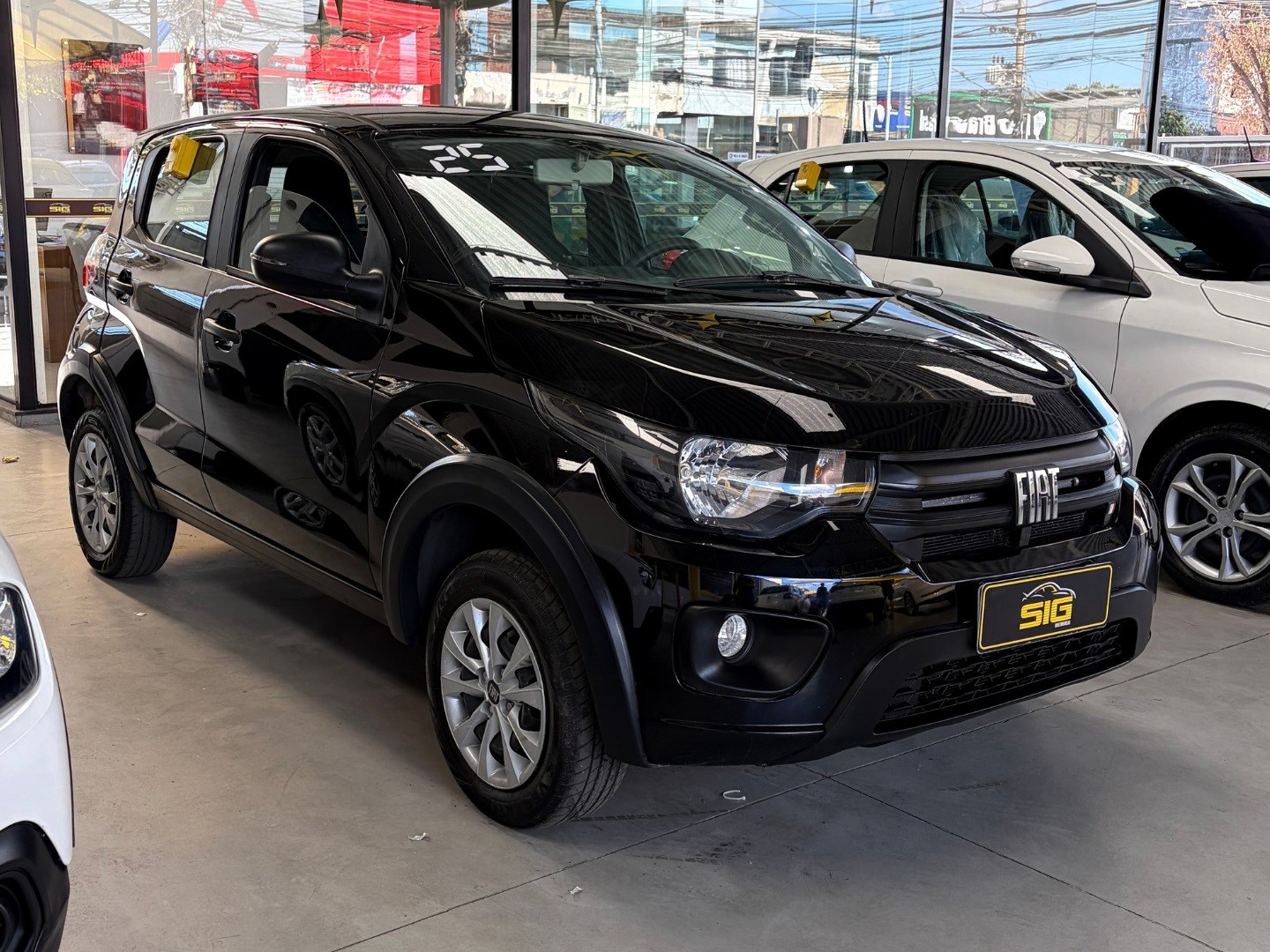 FIAT MOBI 1.0 FIREFLY FLEX LIKE. MANUAL 2025 Preto seminovo à venda em Duque de Caxias - Miniatura Traseira - SIG Multimarcas