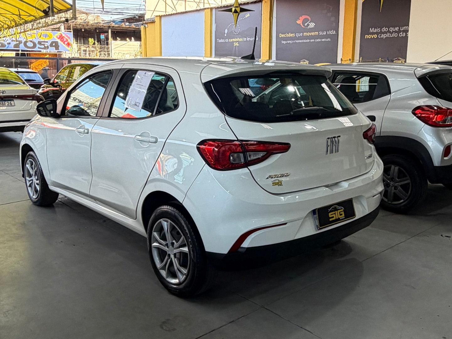 FIAT ARGO 1.0 FIREFLY FLEX DRIVE MANUAL 2025 Branco seminovo à venda em Duque de Caxias - Miniatura Vista 6 - SIG Multimarcas