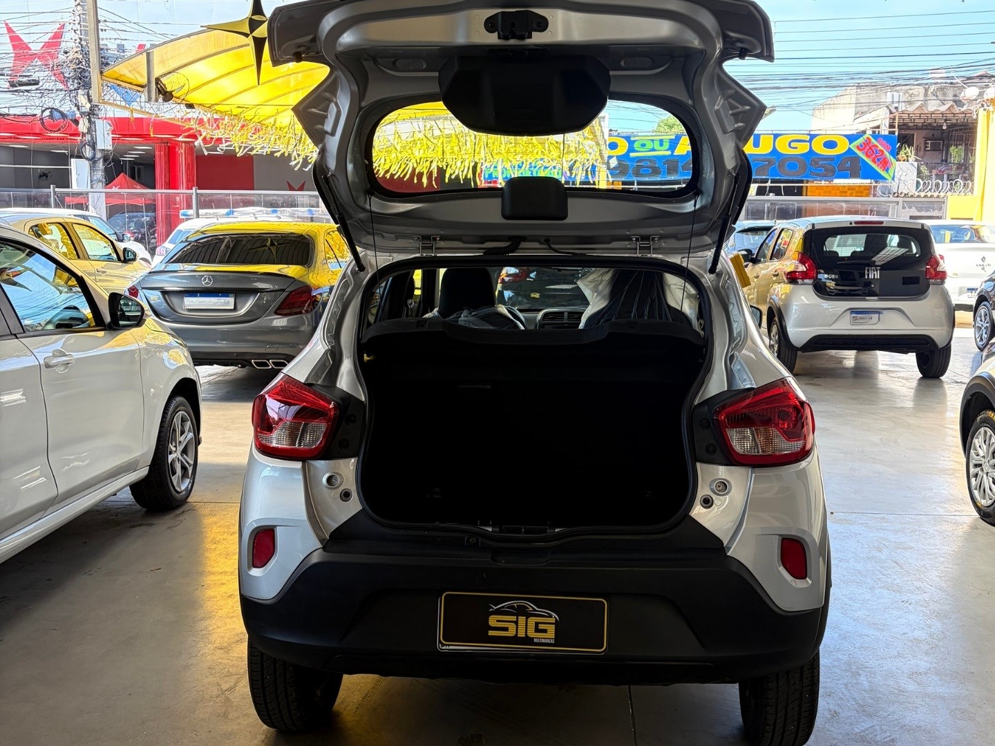 RENAULT KWID 1.0 12V SCE FLEX ZEN MANUAL 2025 Prata seminovo à venda em Duque de Caxias - Miniatura Vista 7 - SIG Multimarcas