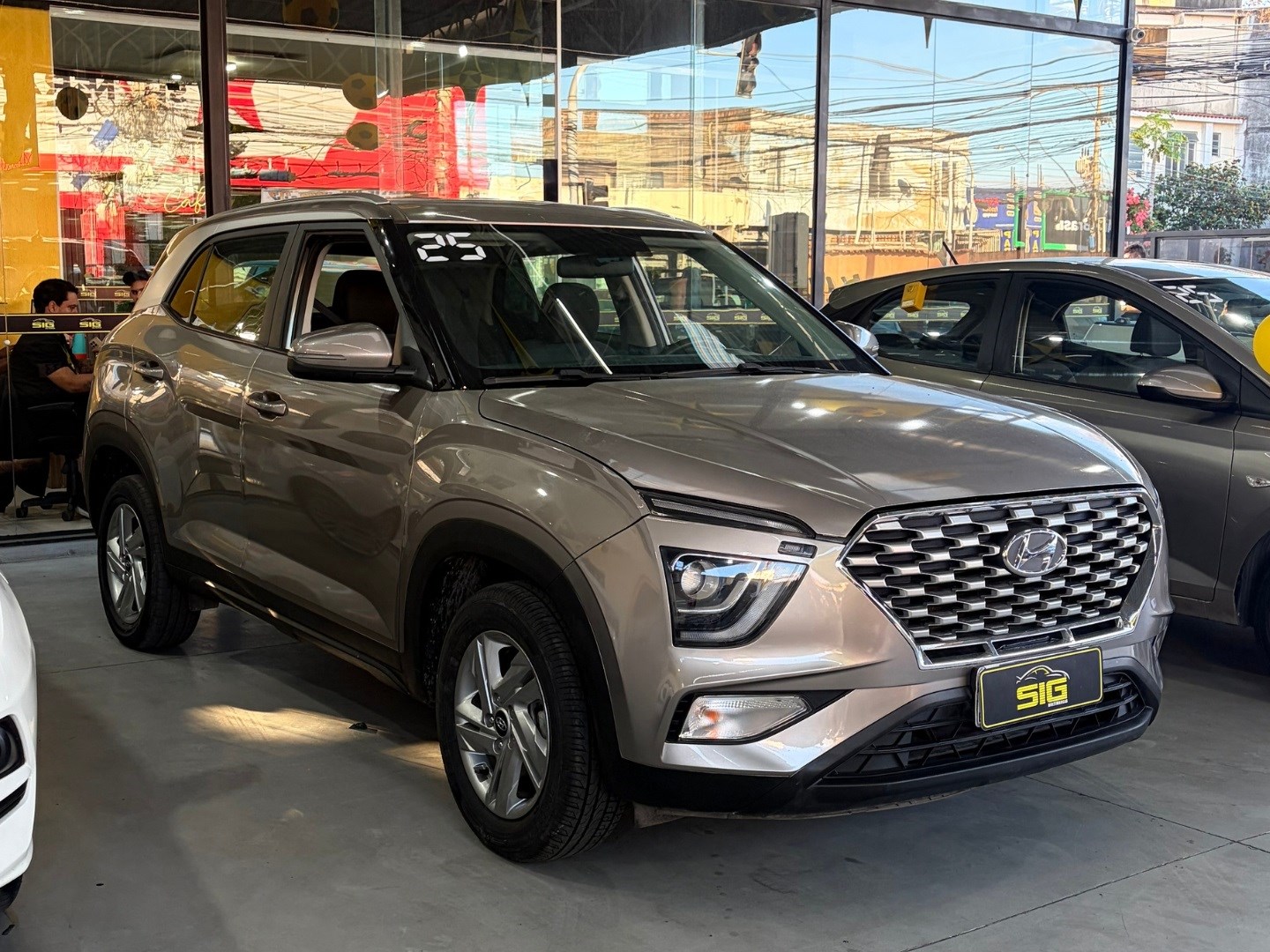 HYUNDAI CRETA 1.0 TGDI FLEX COMFORT PLUS AUTOMÁTICO 2025 Prata seminovo à venda em Duque de Caxias - Miniatura Interior - SIG Multimarcas