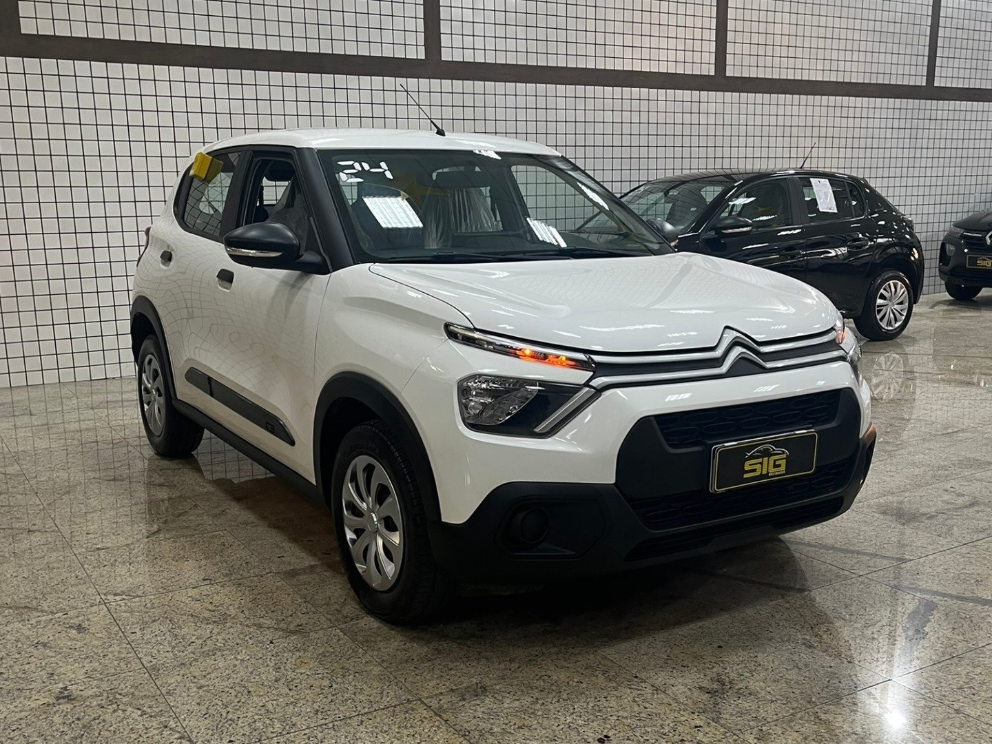 CITROEN C3 1.0 16V FLEX LIVE PACK MANUAL 2024 Branco seminovo à venda em Duque de Caxias - Miniatura Interior - SIG Multimarcas