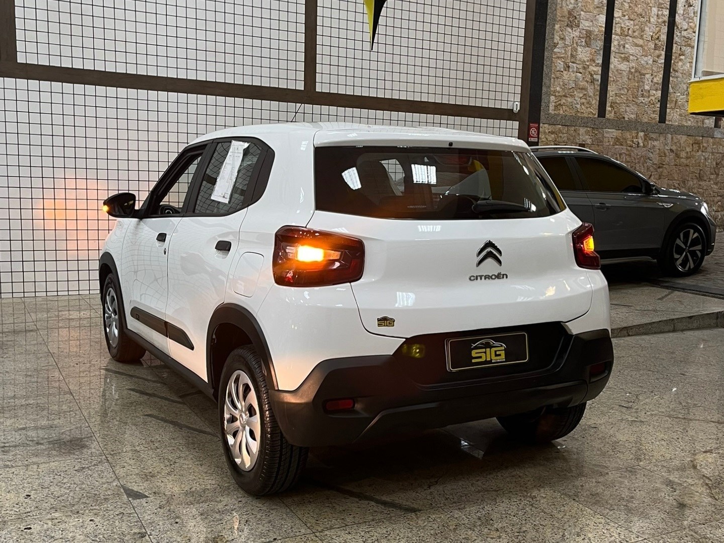CITROEN C3 1.0 16V FLEX LIVE PACK MANUAL 2024 Branco seminovo à venda em Duque de Caxias - Miniatura Detalhe - SIG Multimarcas