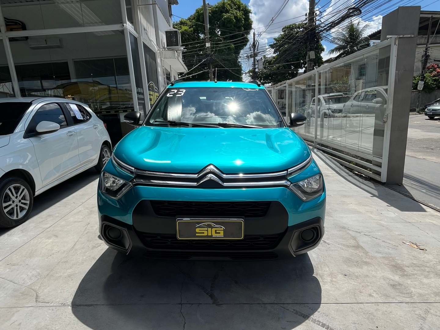 CITROEN C3 1.0 FIREFLY FLEX FEEL MANUAL 2023 Azul seminovo à venda em Duque de Caxias - Miniatura Lateral - SIG Multimarcas