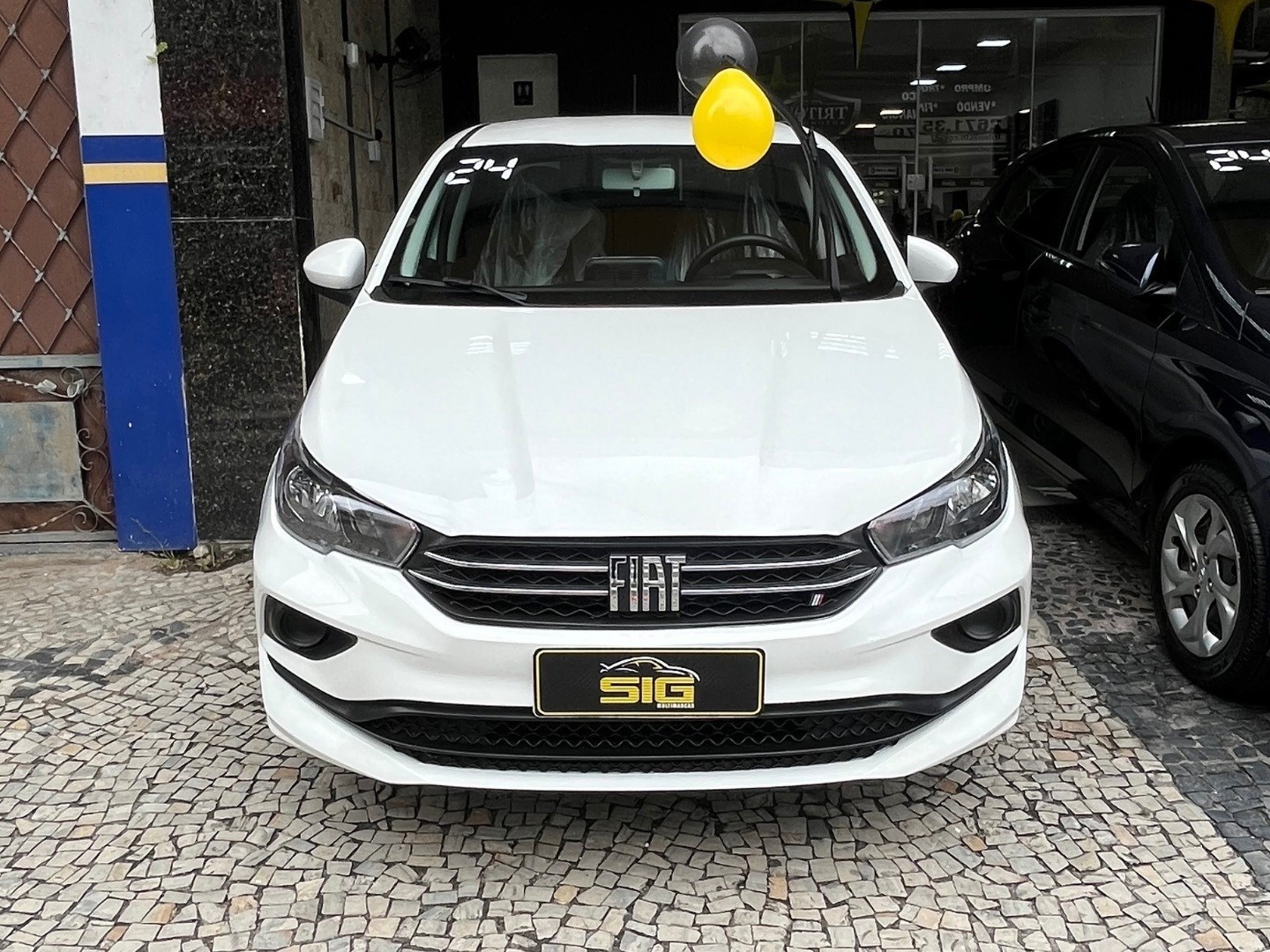 FIAT CRONOS 1.3 FIREFLY FLEX DRIVE MANUAL 2024 Branco seminovo à venda em Duque de Caxias - Miniatura Lateral - SIG Multimarcas