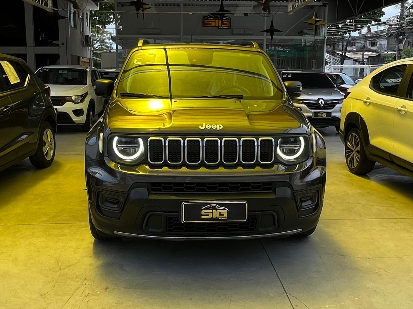 JEEP RENEGADE 1.3 T270 TURBO FLEX LONGITUDE AT6 2023 Cinza seminovo à venda em Duque de Caxias - Miniatura Lateral - SIG Multimarcas