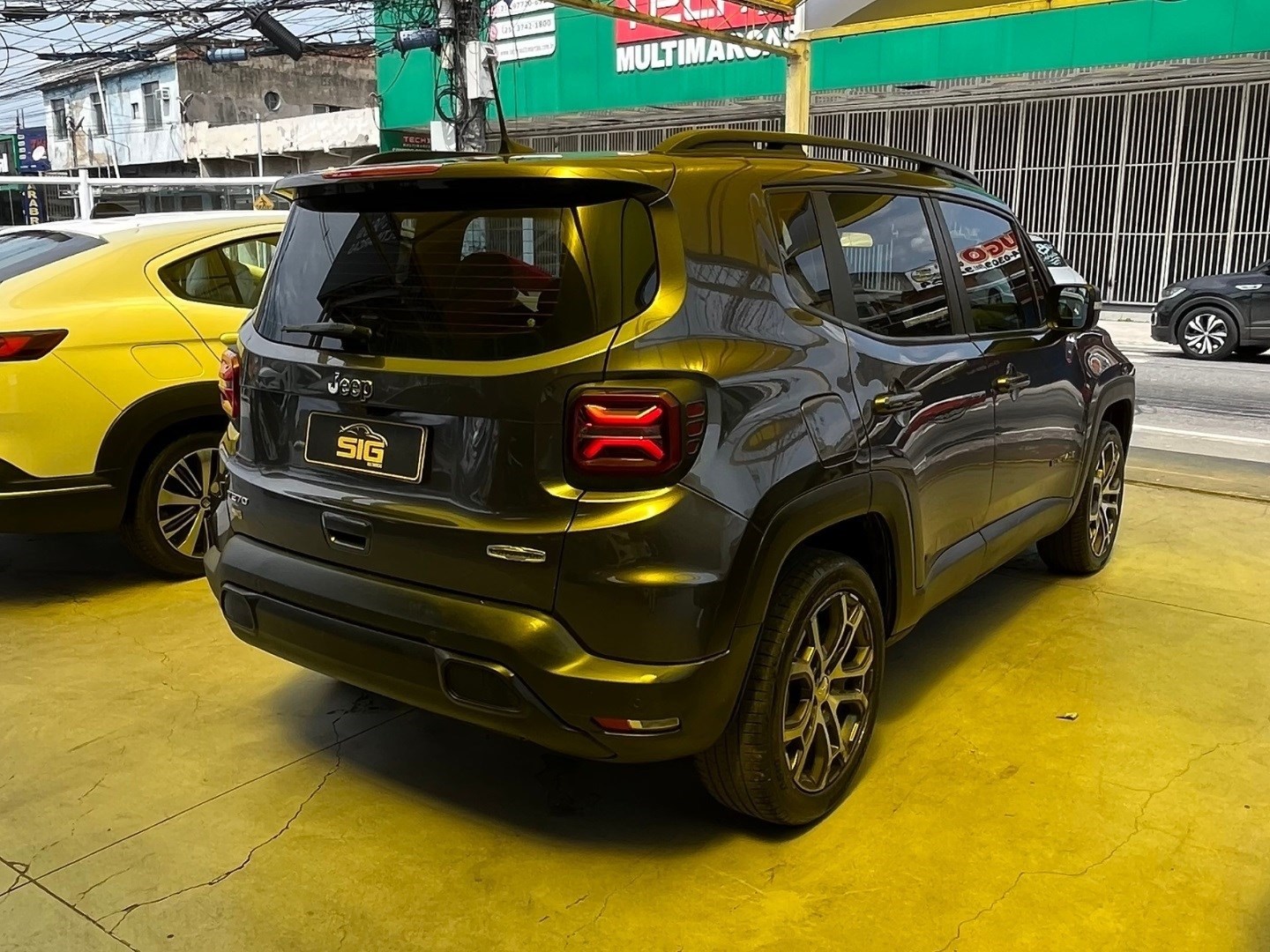 JEEP RENEGADE 1.3 T270 TURBO FLEX LONGITUDE AT6 2023 Cinza seminovo à venda em Duque de Caxias - Miniatura Vista 6 - SIG Multimarcas