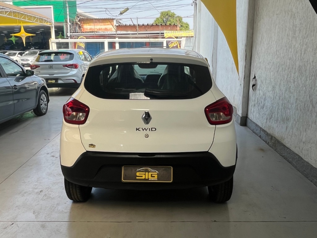 RENAULT KWID 1.0 12V SCE FLEX ZEN MANUAL 2022 Branco seminovo à venda em Duque de Caxias - Miniatura Interior - SIG Multimarcas