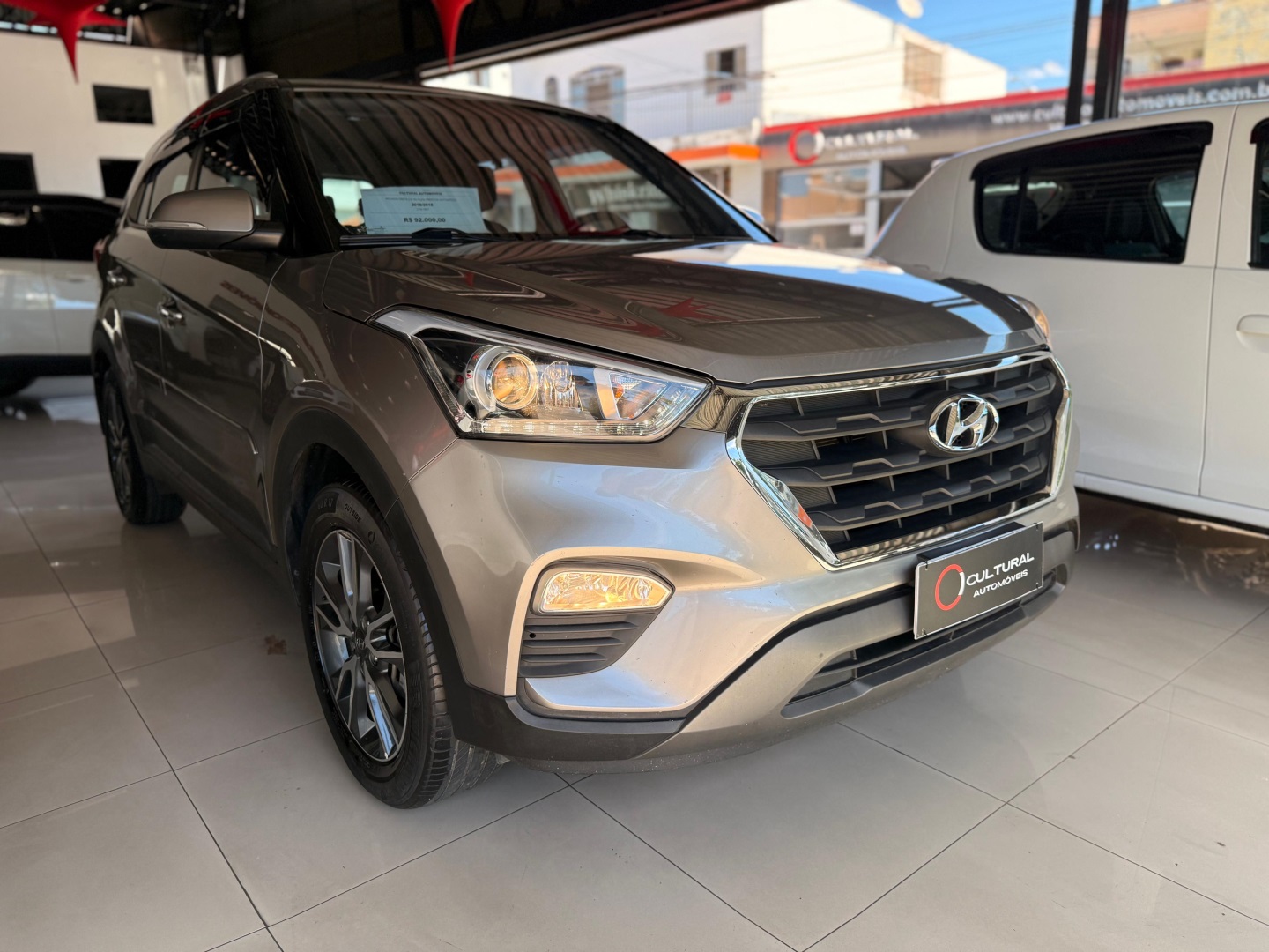HYUNDAI CRETA