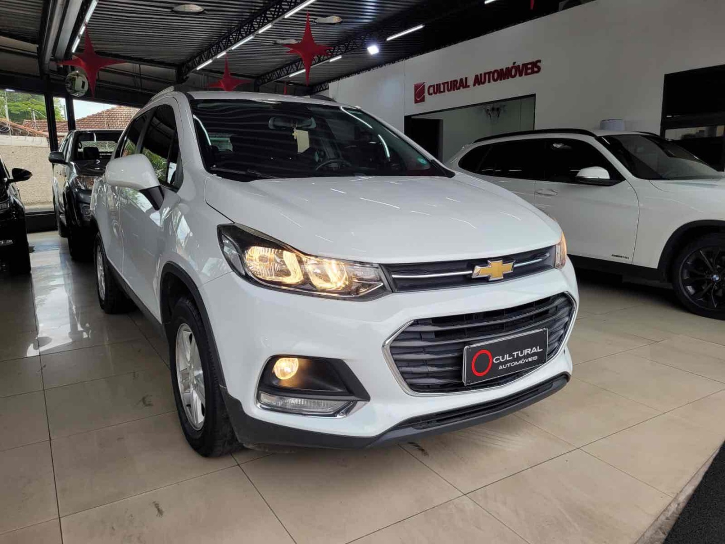 CHEVROLET TRACKER
