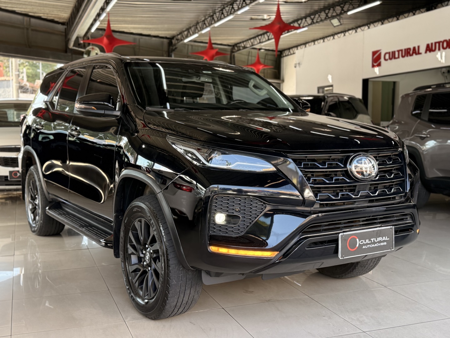 TOYOTA HILUX SW4