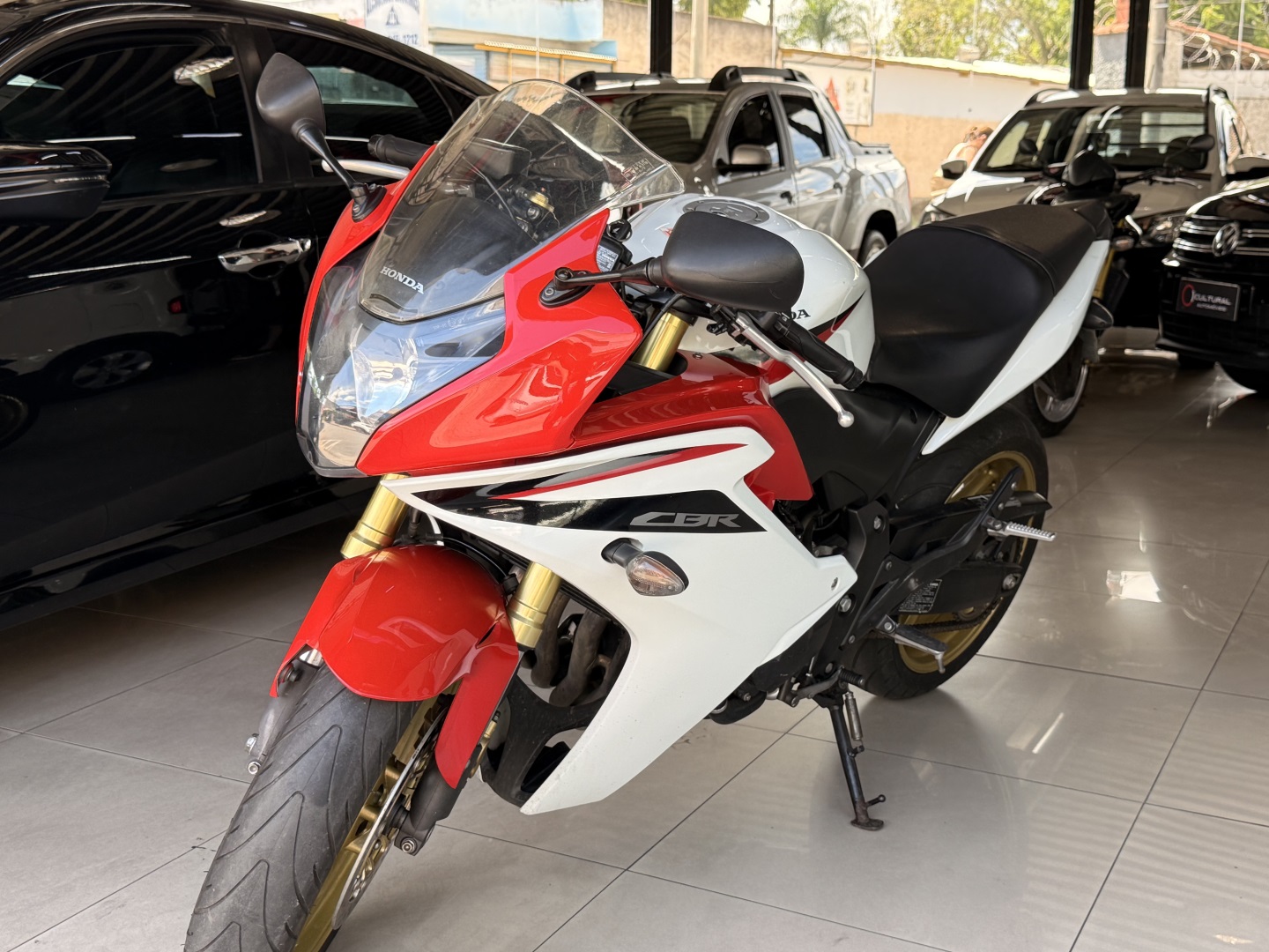 HONDA CBR 600F