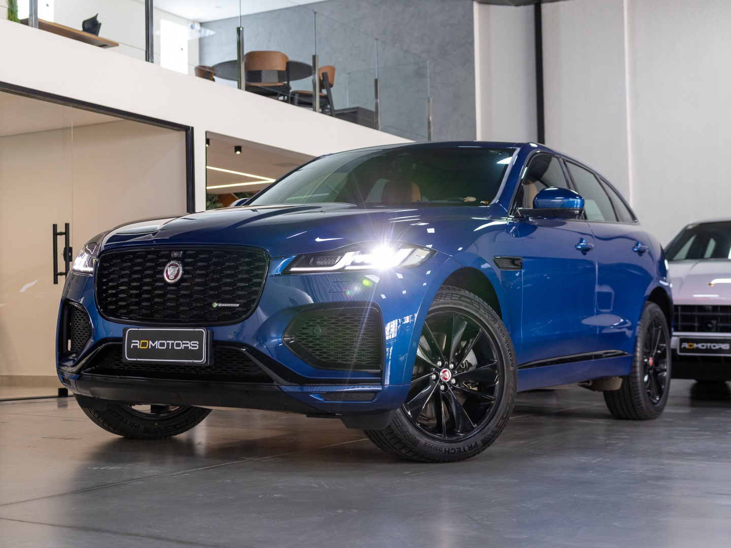 JAGUAR F-PACE 3.0 P340 MHEV R-DYNAMIC SE AWD AUTOMÁTICO