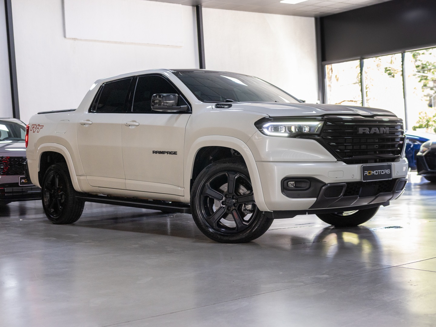 RAM RAMPAGE 2.0 HURRICANE 4 TURBO GASOLINA R/T 4X4 AUTOMÁTICO
