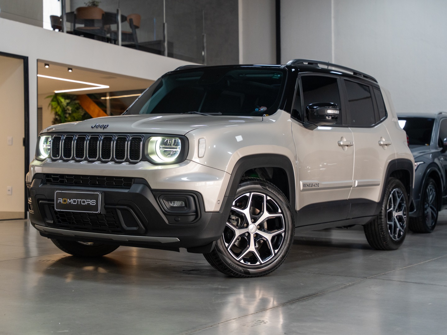 JEEP RENEGADE 1.3 T270 TURBO FLEX SAHARA AT6
