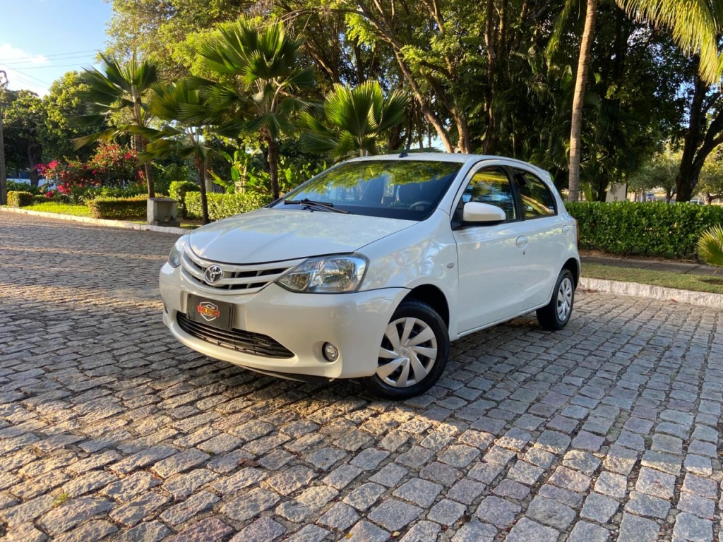 TOYOTA ETIOS 1.5 XS 16V FLEX 4P AUTOMÁTICO