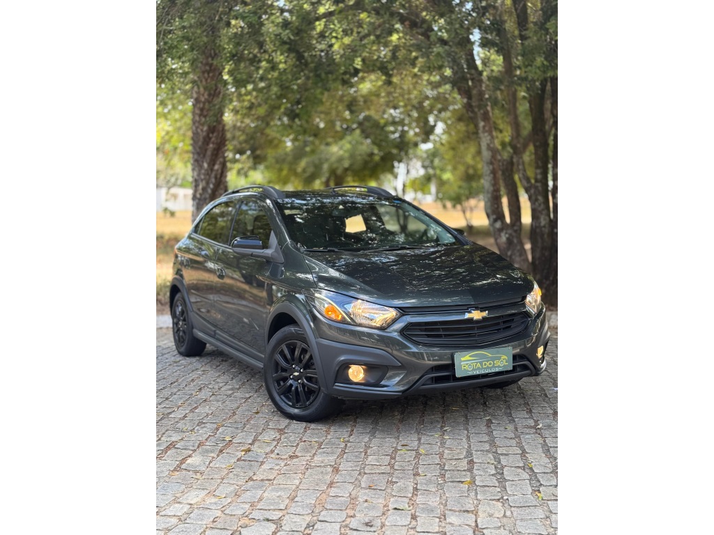 CHEVROLET ONIX 1.4 MPFI ACTIV 8V FLEX 4P MANUAL