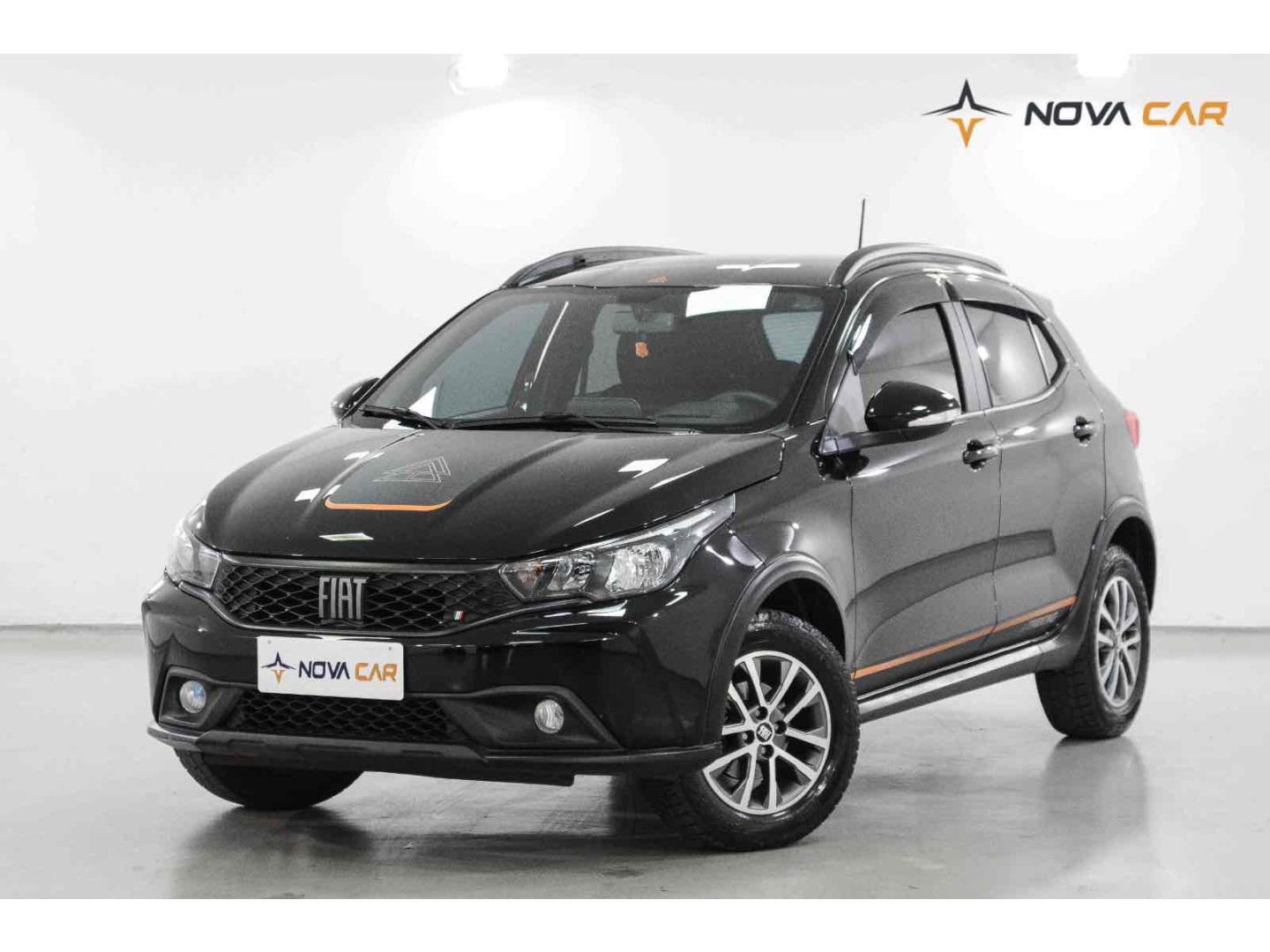 FIAT ARGO 1.3 FIREFLY FLEX TREKKING MANUAL