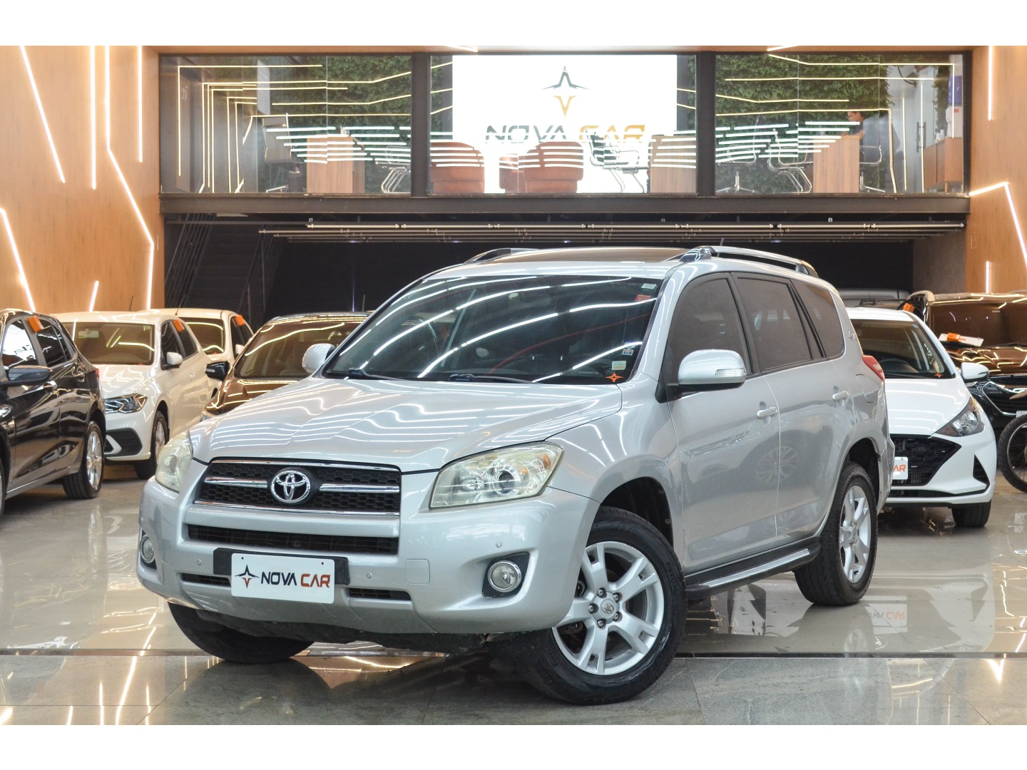 TOYOTA RAV4 2.4 4X4 16V GASOLINA 4P AUTOMÁTICO
