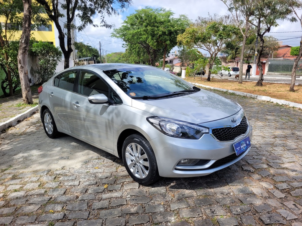 KIA CERATO