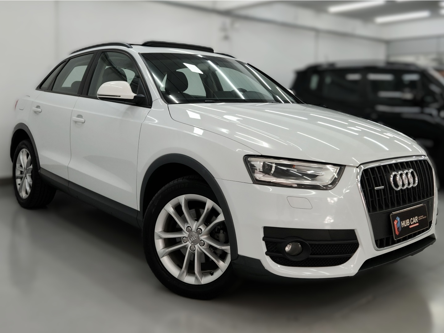 AUDI Q3 2.0 TFSI AMBIENTE QUATTRO 4P GASOLINA S TRONIC