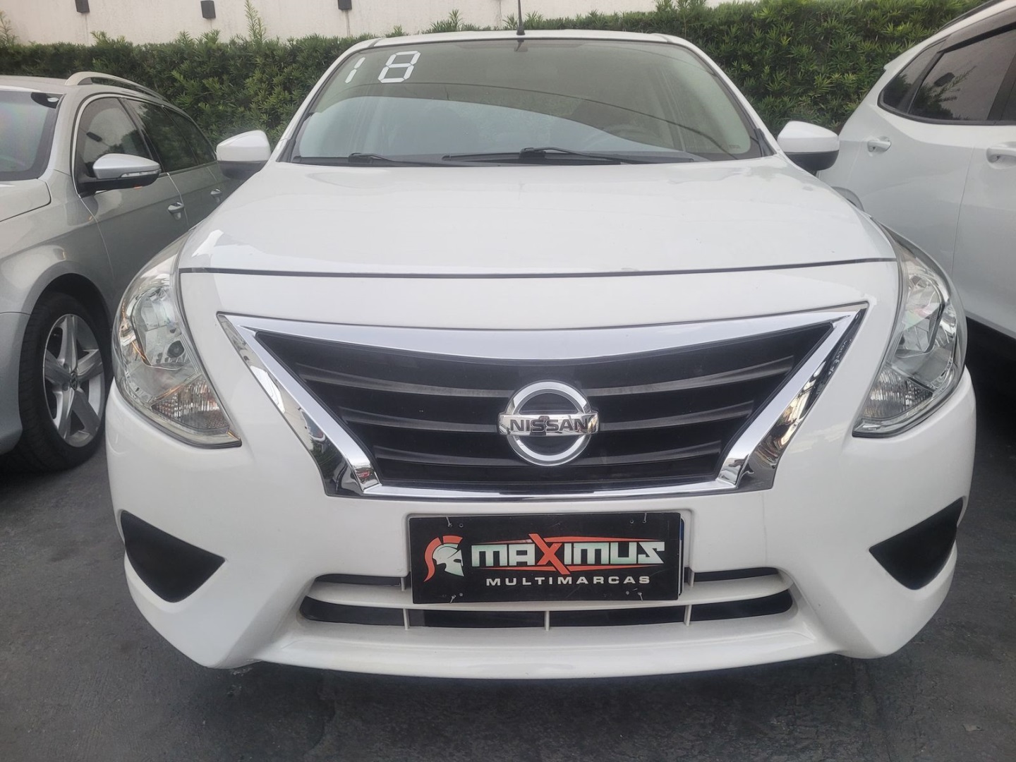 NISSAN VERSA