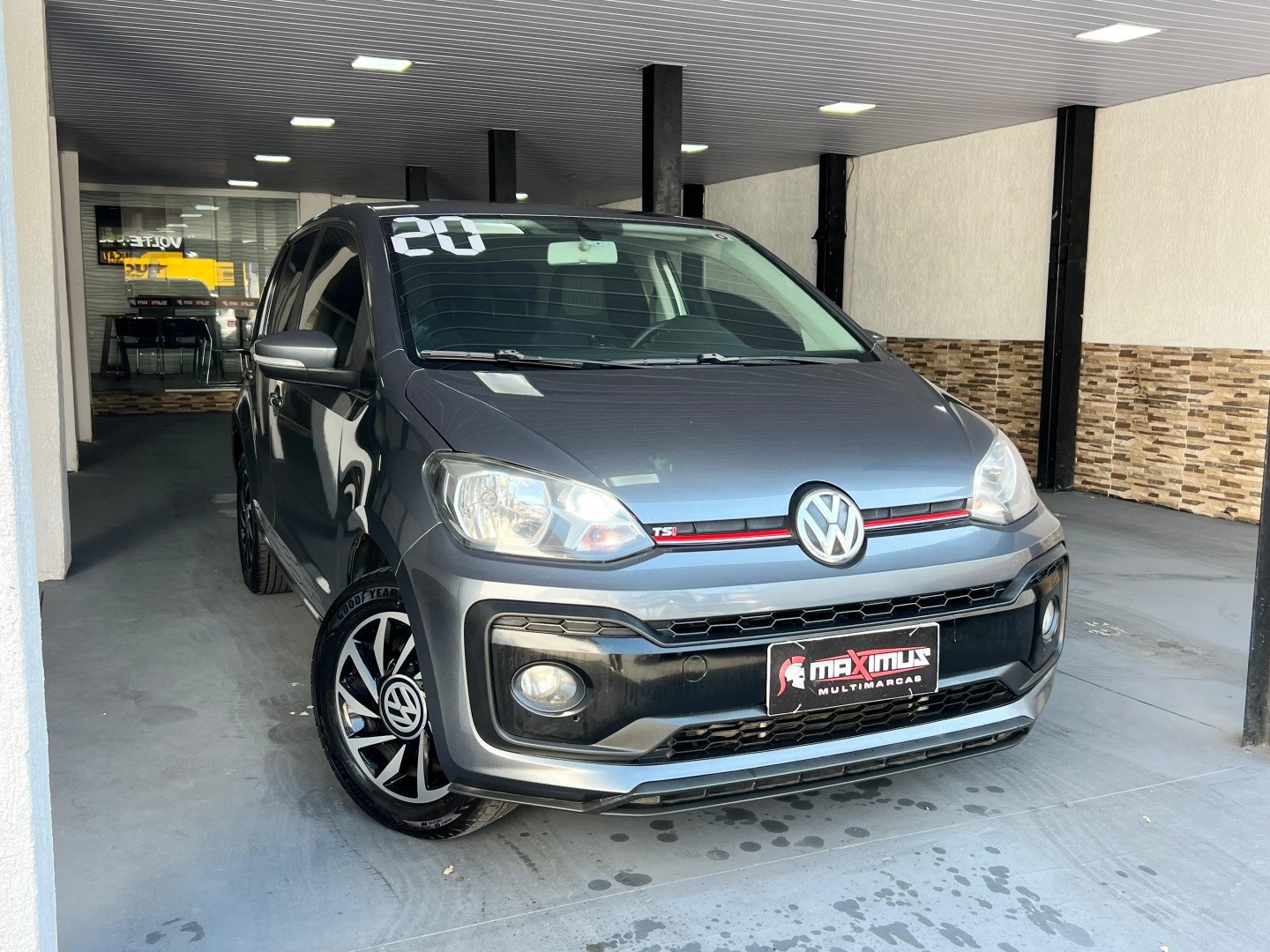 VOLKSWAGEN UP