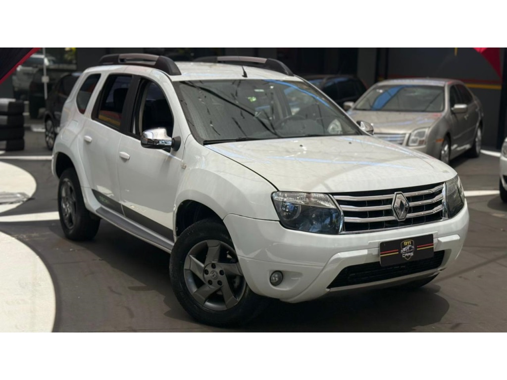 RENAULT DUSTER