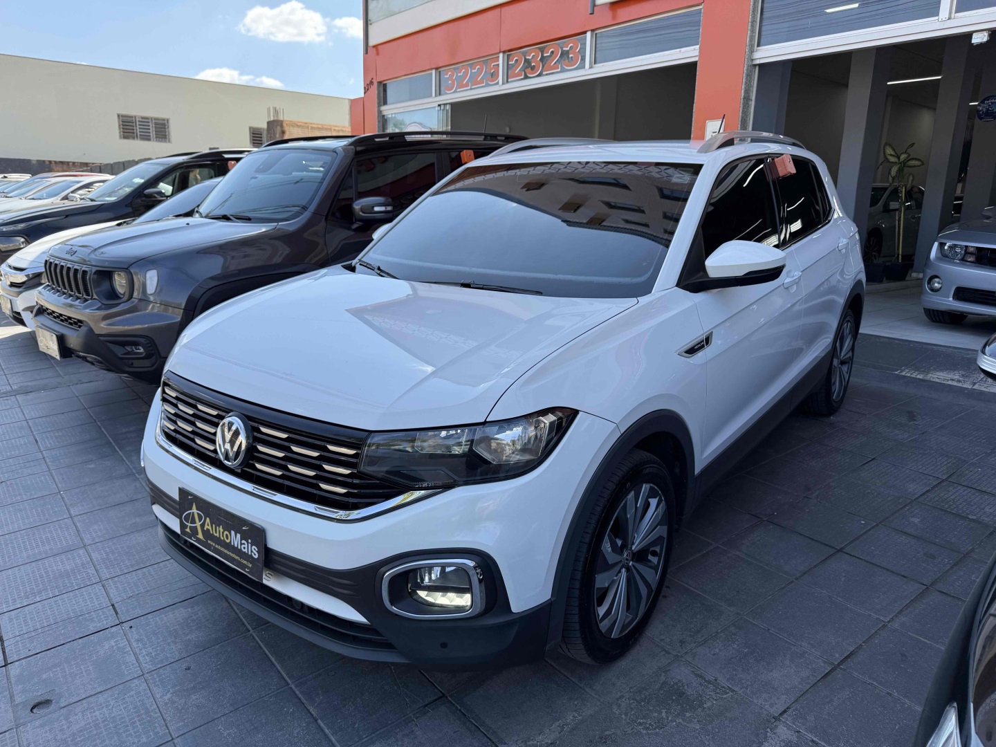 VOLKSWAGEN T-CROSS