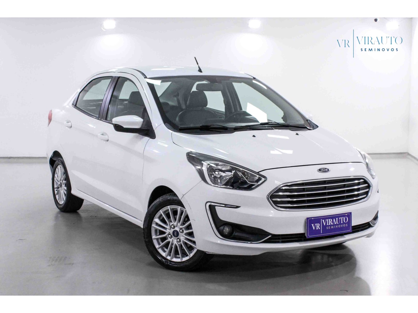 FORD KA 1.5 TI-VCT FLEX TITANIUM SEDAN AUTOMÁTICO