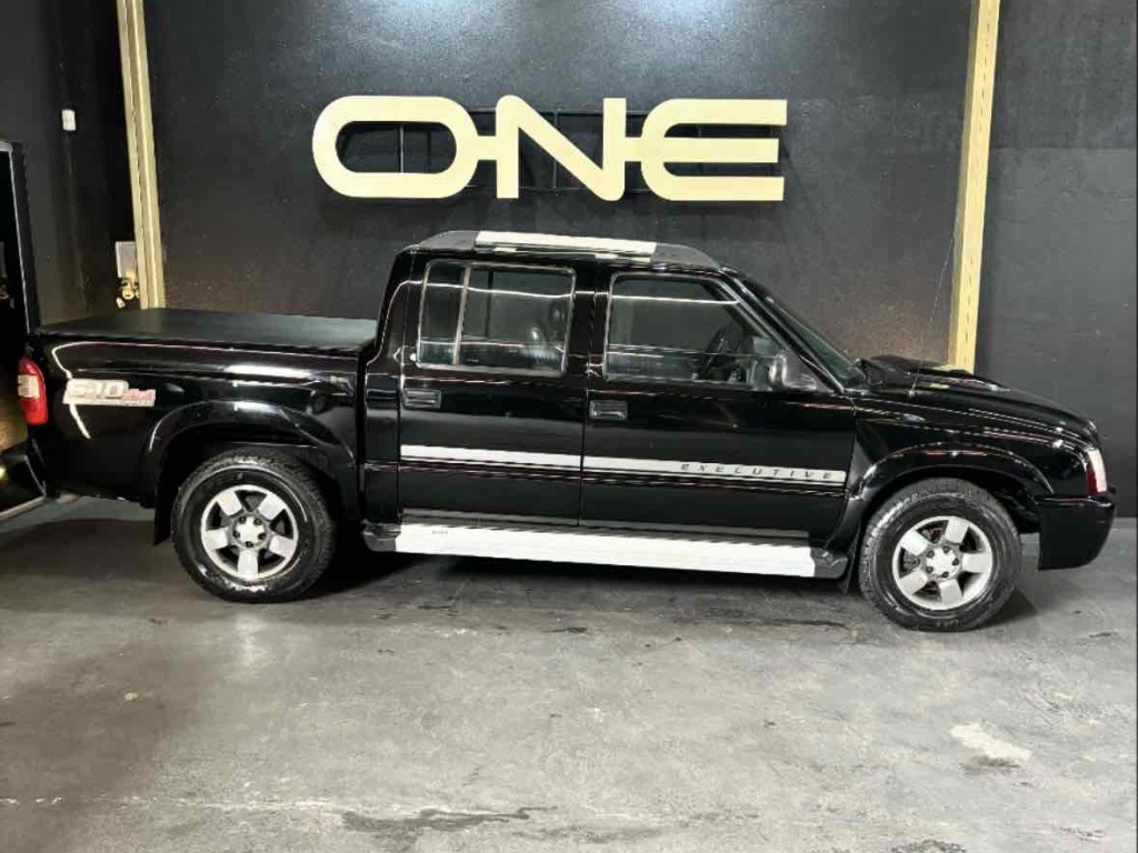 CHEVROLET S10