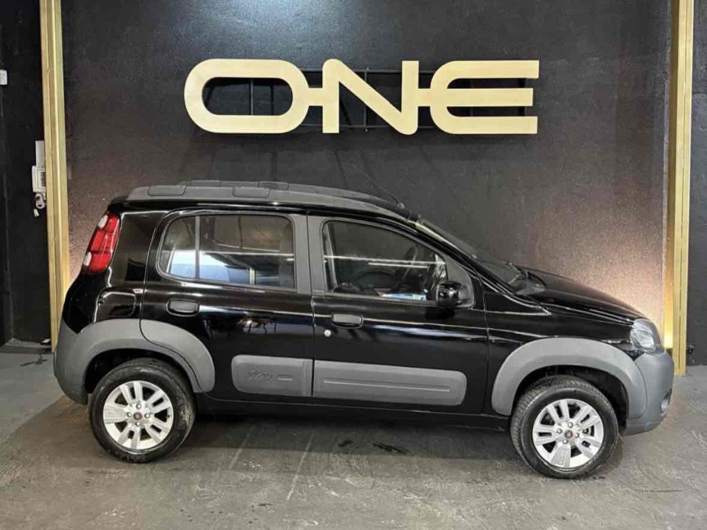FIAT UNO