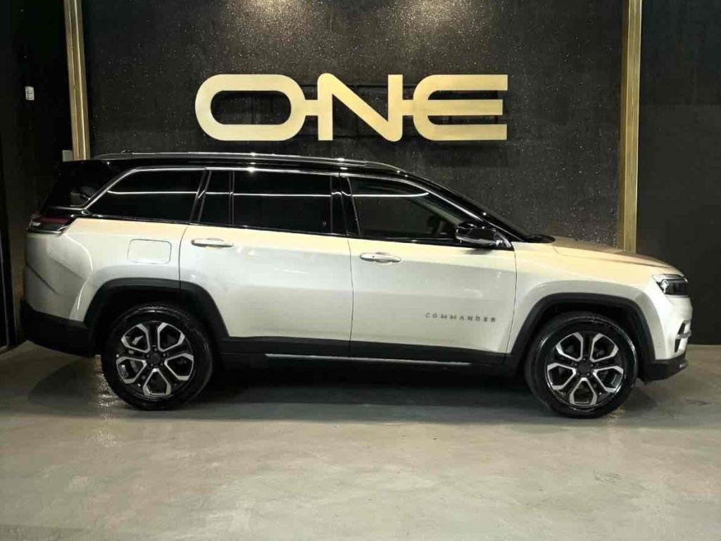 JEEP COMMANDER