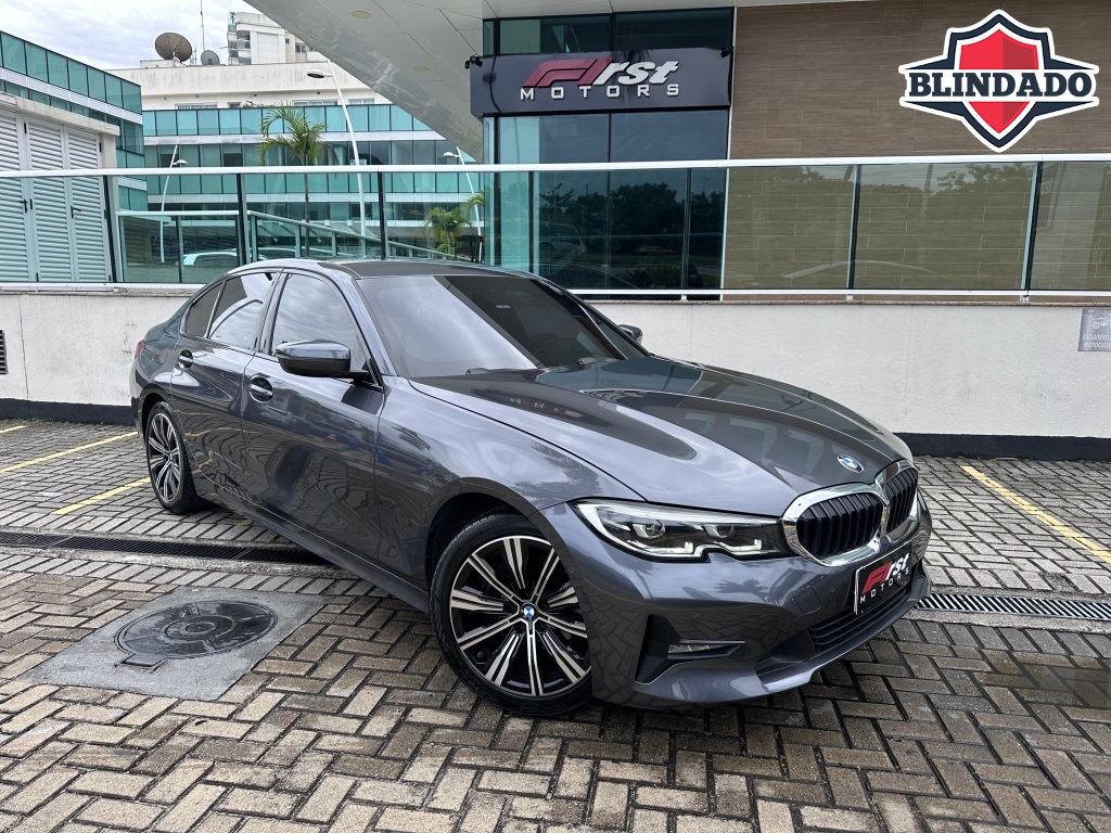 BMW 320i