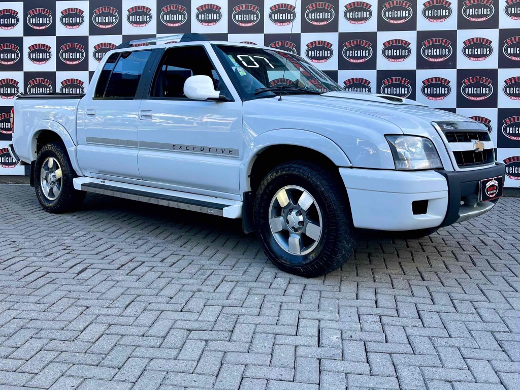 CHEVROLET S10