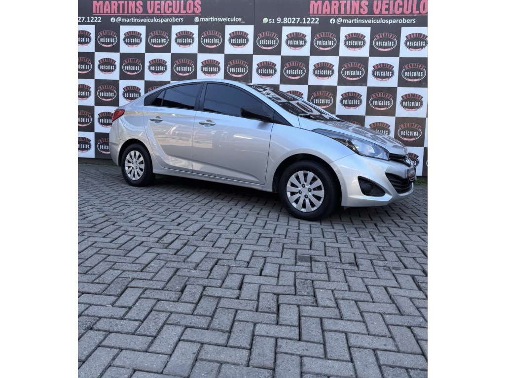 HYUNDAI HB20S