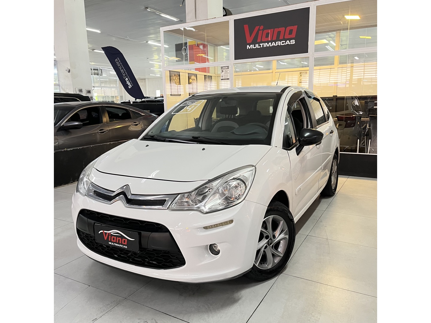 Citroën C3 1.5 Origine 8v Flex 4p Manual