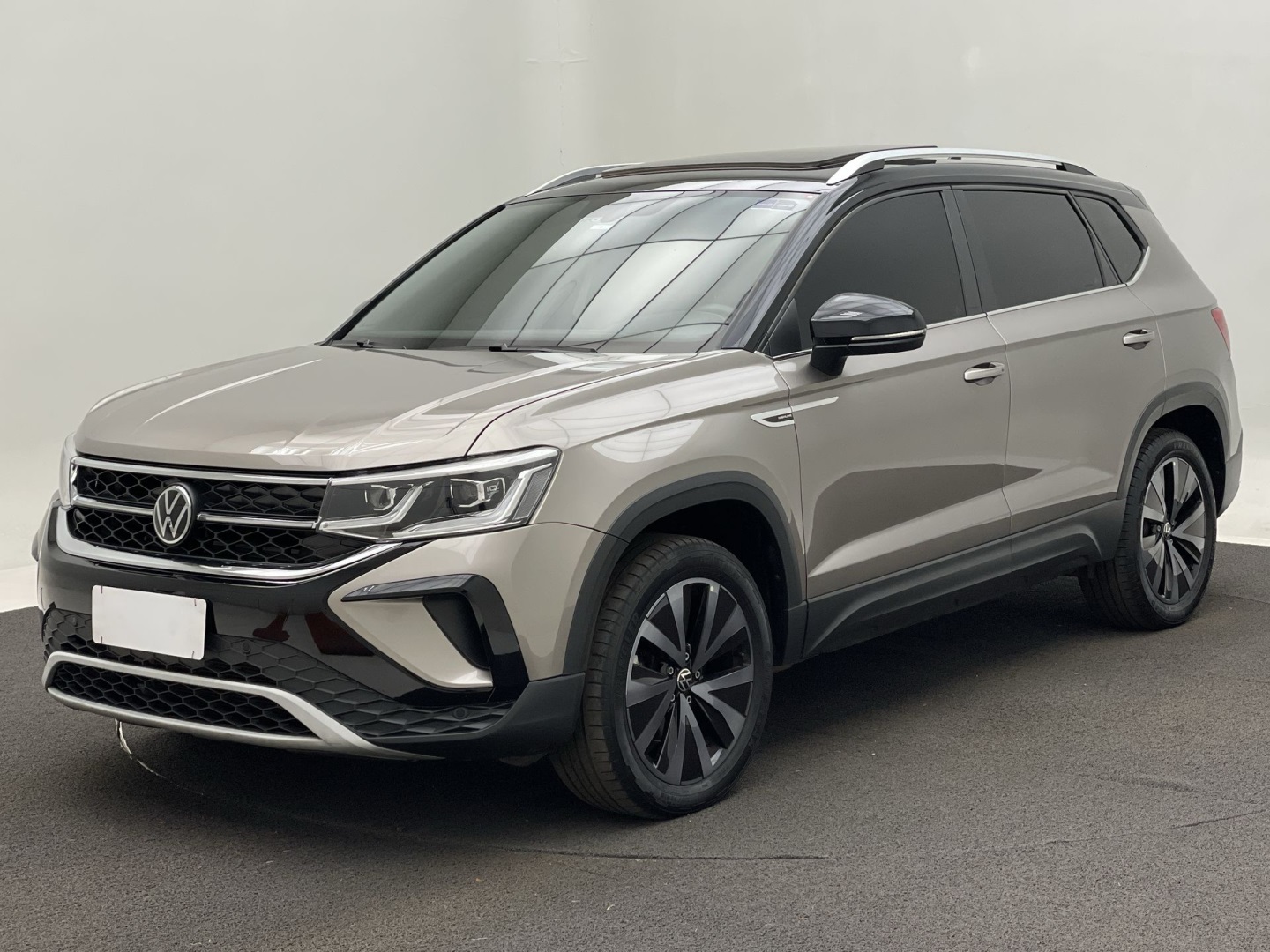 VOLKSWAGEN TAOS 1.4 250 TSI TOTAL FLEX HIGHLINE AUTOMÁTICO